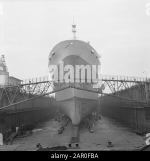 Phare HAL de s/s Rotterdam pour la première fois au quai Date : 5 novembre 1963 lieu : Rotterdam, Zuid-Holland Banque D'Images