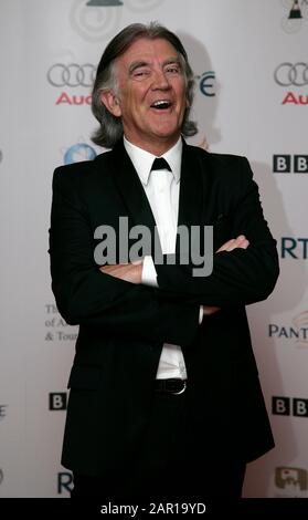 Dublin, IRLANDE - 14 FÉVRIER : Gerry Anderson assiste à la salle de presse lors du 6ème Prix annuel irlandais du cinéma et de la télévision à l'hôtel Burlington le 14 février 2009 à Dublin, en Irlande. Banque D'Images