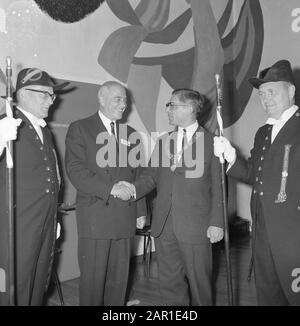 Affectation Rijkspostspaarbank Date: 30 Septembre 1965 Mots Clés: Banques Nom De L'Institution: Rijkspostspaarbank Banque D'Images