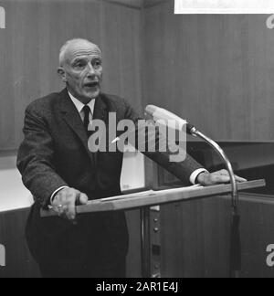 Affectation Rijkspostspaarbank Date: 30 Septembre 1965 Mots Clés: Banques Nom De L'Institution: Rijkspostspaarbank Banque D'Images