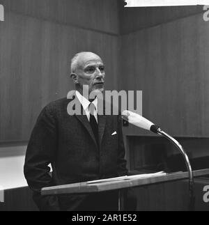 Affectation Rijkspostspaarbank Date: 30 Septembre 1965 Mots Clés: Banques Nom De L'Institution: Rijkspostspaarbank Banque D'Images