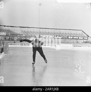 L'équipage de patinage russe avait une journée de repos Date: 20 janvier 1966 mots clés: Patinage, sports Banque D'Images