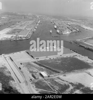 Aperçus, ports, industrie Date : non daté mots clés : ports, industrie, aperçus Banque D'Images