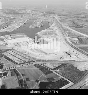 Construction de routes, ports, expédition Date : non daté mots clés : ports, expédition, construction de routes Banque D'Images