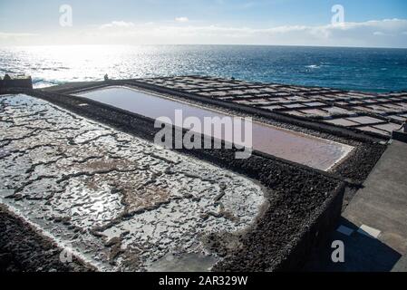 Salinas de Fuencaliente. Saljumelage à Fuencaliente à la Palma, île des Canaries, Espagne Banque D'Images