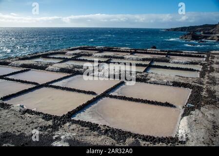 Salinas de Fuencaliente. Saljumelage à Fuencaliente à la Palma, île des Canaries, Espagne Banque D'Images