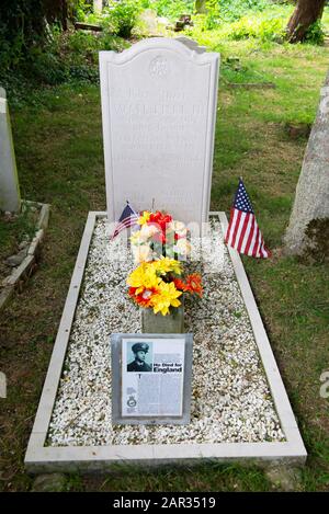 La tombe de William (Billy) Fiske pilote américain dans le cimetière de St Mary & St Blaise, Boxgrove Priory, West Sussex, UK Banque D'Images