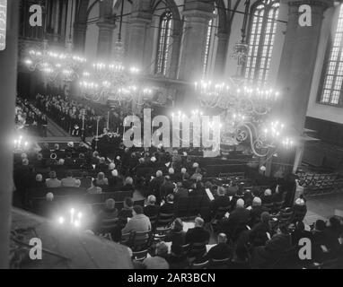 Victimes de guerre 1940-1945 commémorées dans le Westerkerk à Amsterdam Date: 5 novembre 1966 lieu: Amsterdam, Noord-Holland mots clés: Commémorations, églises Nom de l'institution: Westerkerk Banque D'Images