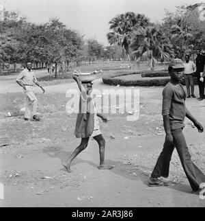 Zaïre (Anciennement Congo Belge) Streetscape À Kinshasa Date : 24 Octobre 1973 Lieu : Congo, Kinshasa, Zaïre Mots Clés : Congolais, Paysages Urbains Banque D'Images