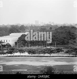 Zaïre (Anciennement Congo Belge) Streetscape À Kinshasa Date : 24 Octobre 1973 Lieu : Congo, Kinshasa, Zaïre Mots Clés : Paysages Urbains Banque D'Images