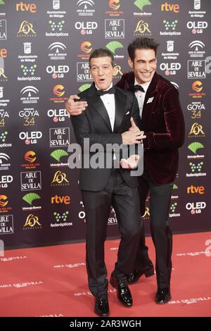 25 Janvier 2020, Malaga, Andalousie, Espagne: Antonio Banderas, Jon Kortajarena Assiste Au 34ème Prix Goya 2020 - Tapis Rouge Au Stade Jose Maria Martin Carpena Le 26 Janvier 2020 À Malaga, Espagne (Credit Image: © Jack Abuin/Zuma Wire) Banque D'Images