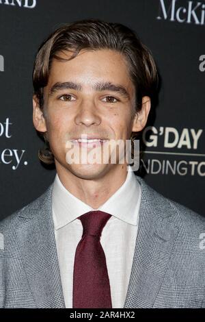 Brenton Thwaites assiste au G'ay USA 2020 tenu à l'hôtel Beverly Wilshire Four Seasons le 25 janvier 2020 à Beverly Hills, Californie, États-Unis. (Photo de Art Garcia/Sipa USA) Banque D'Images