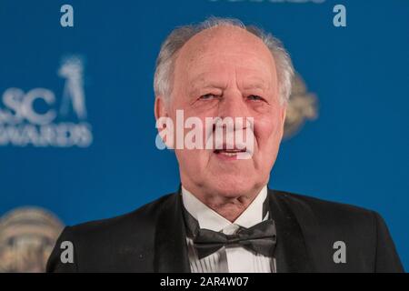 Werner Herzog assiste à la 34ème édition annuelle des prix ASC de la Société américaine des cinémagraphes à Ray Dolby Ballroom à Los Angeles, Californie, États-Unis, le 25 janvier 2020. | utilisation dans le monde entier Banque D'Images