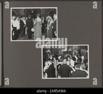 Album photo Deli Maatschappij: Mariage party à la cour du Sultan de Deli, (1939) mariage party à la cour du Sultan Mahmoed Abdul Djalil Rahmatshah. En haut à gauche: Invités de mariage; en bas à droite: Couples de danse sur la piste de danse dans la salle du palais du Sultan. Droite The sultan of Deli Annotation: Herbert Cremer, directeur du Deli-Maatschappij, était présent à la fête du mariage Date: 1 janvier 1939 lieu: Deli, Indonésie, Hollandais East Indies, Sumatra mots clés: Danses, cérémonies de mariage, sultans Banque D'Images