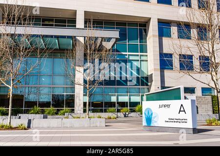 24 janvier 2020 Sunnyvale / CA / USA - siège social de Juniper Networks situé dans la Silicon Valley. Juniper Networks, Inc. Est une manufacture américaine Banque D'Images