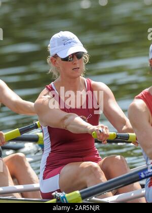 Henley, Grande-Bretagne. Début de la coupe du Défi Rémenham du samedi après-midi, GBR W 8+ . 2009 Henley Royal Regatta Samedi 04/07/2009 À [Crédit Obligatoire. Peter Spurrier/Intersport Images] Sarah Winckless, Banque D'Images