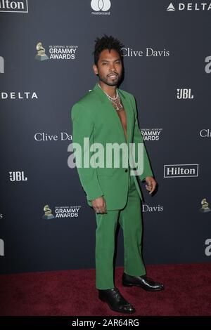 Miguel marchant le tapis rouge au Gala pré-Grammy 2020 de Clive Davis qui s'est tenu à l'hôtel Beverly Hilton le 25 janvier 2020 à Los Angeles, Californie États-Unis (photo de Parisa Afsahi/Sipa USA) Banque D'Images