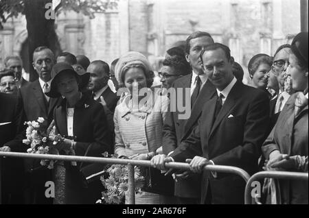 Visite royale à Zeeland. Points de suture Date : 14 septembre 1967 lieu : Zélande mots clés : Prinses, PRINSESS, RINGSTITCH, visites Banque D'Images