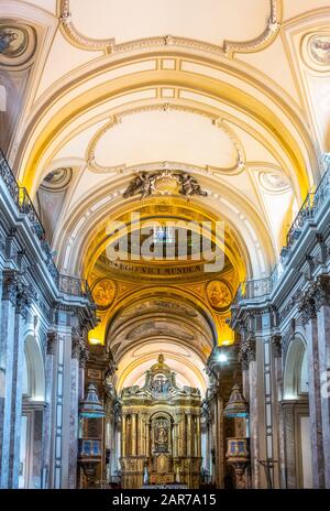 Buenos Aires, Argentine - 20 janvier 2018 : la décoration de la nef cathédrale Banque D'Images