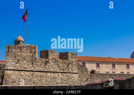 Forteresse de Sao Joao da Foz construite à la fin du XVIe siècle pour mieux protéger la côte et l'embouchure du fleuve Douro Banque D'Images