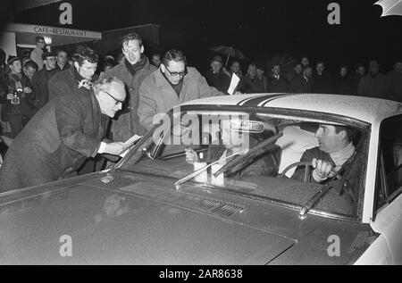 Rally de Monte Carlo Date: 16 janvier 1965 mots clés: Racing cars Nom: Rally Monte Carlo Banque D'Images