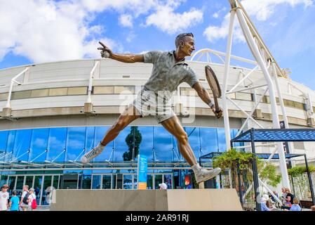 Statue de Rod laver, joueur de tennis australien, au Melbourne Park, Melbourne, Australie Banque D'Images