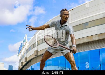 Statue de Rod laver, joueur de tennis australien, au Melbourne Park, Melbourne, Australie Banque D'Images