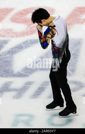 Greensboro, Caroline Du Nord, États-Unis. 26 janvier 2020. 26 janvier 2020 ''“ GREENSBORO, N.C., États-Unis - TOMOKI HIWATASHI de Hoffman Estates, Illinois, rivalise dans le Skate libre pour hommes lors du championnat américain de patinage artistique Toyota 2020 au Greensboro Coliseum. Les Championnats américains servent de compétition de qualification finale avant que le patinage artistique américain ne nomme l'équipe mondiale de patinage artistique 2020 et l'équipe de patinage artistique 2020 Des Quatre Continents. Crédit: Timothy L. Hale/Zuma Wire/Alay Live News Banque D'Images