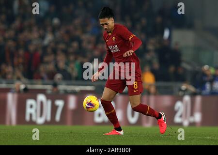 Rome, Italie. 26 janvier 2020. Chris Smalling (Roma) en action lors du match de Serie A entre AS Roma et SS Lazio à Stadio Olimpico le 26 janvier 2020 à Rome, Italie. Alors que les Roms tirent 1-1 avec SS Lazio au 21ème tour de Serie A (photo de Giuseppe Fama/Pacific Press) crédit: Pacific Press Agency/Alay Live News Banque D'Images