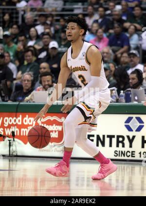 25 janvier 2020 - le gardien de Hawaii Rainbow Warriors Justin Webster (2) lors d'un match entre les Hawaii Rainbow Warriors et les UC Davis Aggies au Stan Sheriff Center à Honolulu, HI - Michael Sullivan/CSM Banque D'Images