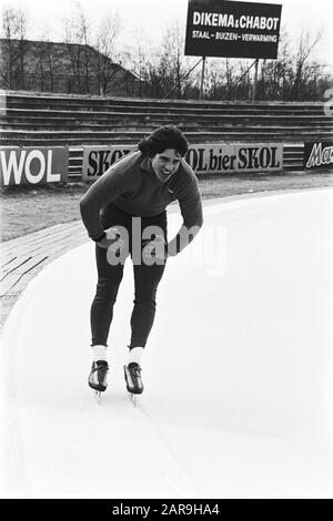 Championnat du monde d'hommes à Heerenveen. Eric Heiden (États-Unis) pendant les formations préparatoires. Date: 28 Février 1980 Lieu: Friesland, Heerenveen Mots Clés: Patinage, Sport Nom De La Personne: Heiden Eric Banque D'Images