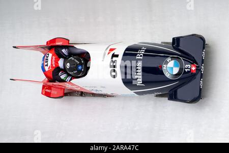 25 janvier 2020, Bavière, Schönau Am Königssee: Deux-man bobsleigh, hommes, artificiellement glacé piste à Königssee: Michael Vogt et Cyril Bieri de Suisse en action. Photo: Sven Hoppe/Dpa Banque D'Images