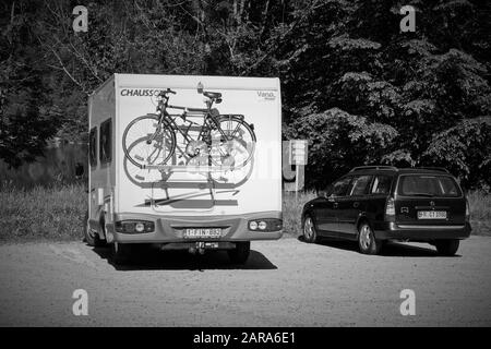 Fourgonnette avec porte-vélos arrière, Storkensohn, Haut Rhin, Grand est, France, Europe Banque D'Images
