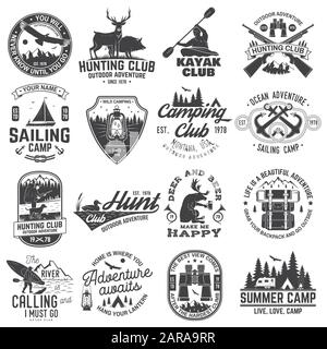 Camp d'été, club de chasse, camp de voile, club de yacht, badges de club de canoë et de kayak. Vecteur. Concept pour chemise ou logo, imprimé, timbre, patch. Design avec camping-cars, kayakiste, chasseur, silhouette de camp de voile Illustration de Vecteur