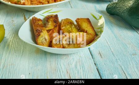 Ragoût de Matoke, cuisine kenyane, plats traditionnels africains assortis, vue sur le dessus. Banque D'Images