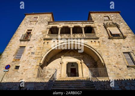 Palais de Juan Pizarro de Orellana, XVIe siècle. Vieille ville de Trujillo, province de Caceres, Estrémadure, Espagne Banque D'Images