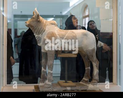 Téhéran, Iran. 16 avril 2017. Exposition au Musée national au centre de la capitale iranienne Téhéran, le 16 avril 2017. | utilisation dans le monde crédit: DPA/Alay Live News Banque D'Images