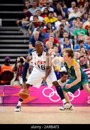 Dossier : 27 janvier 2020. Londres, Royaume-Uni. 8 Août 2012. Kobe Bryant, la Star du basket-ball américain, a fait la compétition pour Team USA contre l'Australie lors des quarts de finale du tournoi de basket-ball aux Jeux olympiques de Londres en 2012. Bryant avec sa fille de 13 ans, Gianna a été tué dans un accident d'hélicoptère à Calabasas, Californie, dimanche 26 janvier 2019 crédit: Adam Stoltman/Alay Live News Banque D'Images