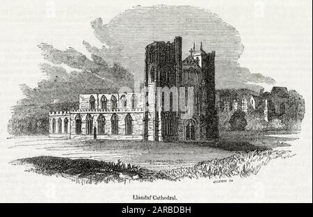 Vue sur la cathédrale de Llandaff, près de Cardiff, pays de Galles du Sud Banque D'Images