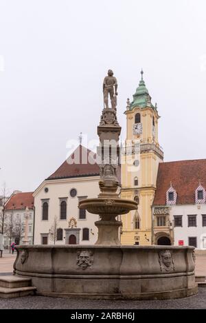 La place principale à Bratislava, Slovaquie Banque D'Images