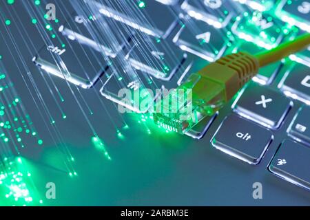 clavier pour ordinateur portable avec fibre optique Banque D'Images