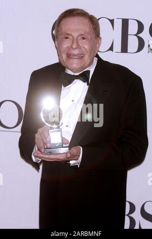 Les 63ème Tony Awards ont eu lieu à la radio City Music Hall - salle de presse. Avec: Jerry Herman Où: New York, New York, États-Unis Quand: 08 Juin 2009 Crédit: Joseph Marzullo/Wenn.com Banque D'Images