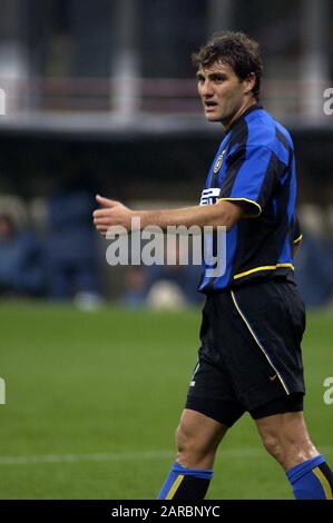 Milan Italie, 25 septembre 2002,' G.Meazza' Stadium, UEFA Champions League 2002/2003 , FC Inter - FC Ajax : Christian Vieri pendant le match Banque D'Images