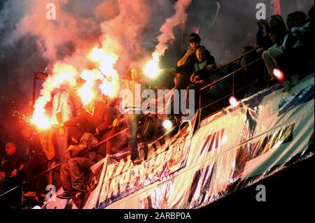 Milan Italie, 25 septembre 2002,' G.Meazza' Stadium, UEFA Champions League 2002/2003 , FC Inter - FC Ajax : Les fans de l'Inter avant le match Banque D'Images