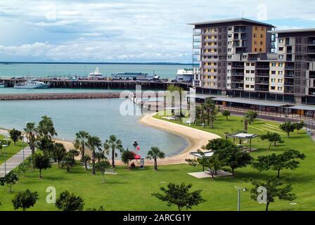 Australie, Darwin Waterfront Development, Lagoon Et Wharf Banque D'Images