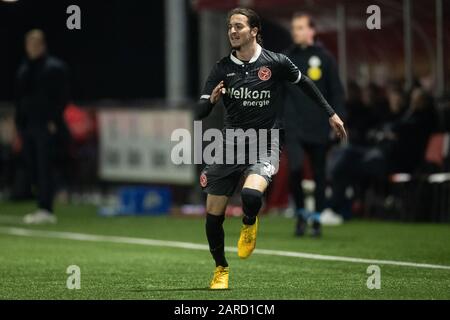 WIJDEWORMER, 27-01-2020 , complexe de stages AFAS , saison 2019 / 2020, Football néerlandais Keuken Kampioen Divisie. Amir Absalem, joueur d'Almere City, pendant le match Jong AZ - Almere City Banque D'Images