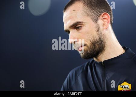 Roma Goalkeeper Pau Lopez réagit lors du championnat italien Serie UN match de football entre AS Roma et SS Lazio le 26 janvier 2020 à Stadio Olimpico à Rome, Italie - photo Federico Proietti/ESPA-Images Banque D'Images