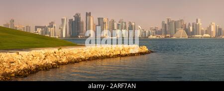 Toits de West Bay et stony Bank Doha, Qatar Banque D'Images