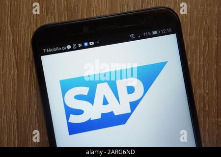Logo SAP se affiché sur un smartphone moderne Banque D'Images