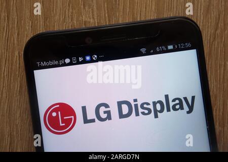 Logo LG Display affiché sur un smartphone moderne Banque D'Images